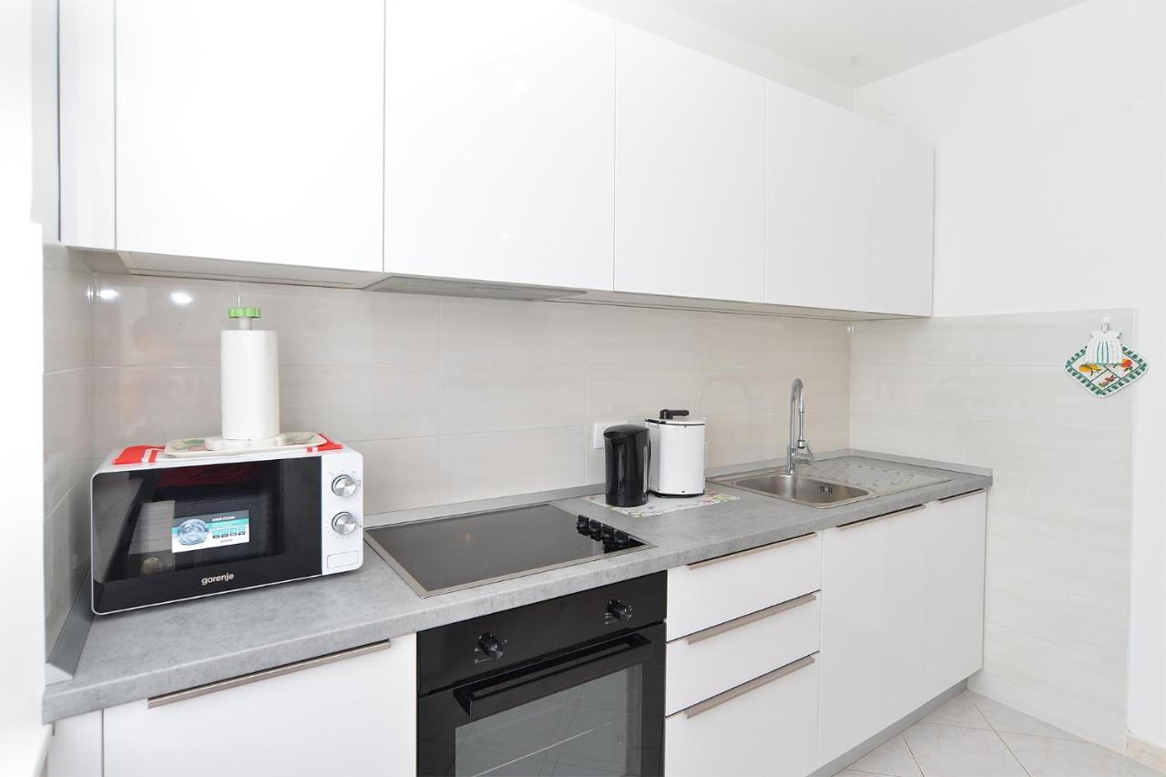 Apartments Medulinska Rabac 757 Εξωτερικό φωτογραφία