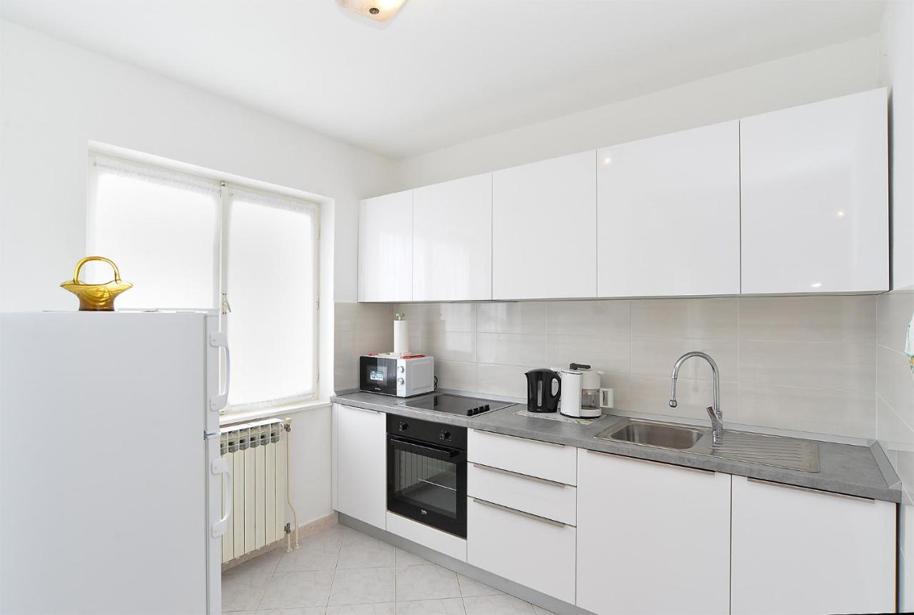 Apartments Medulinska Rabac 757 Εξωτερικό φωτογραφία